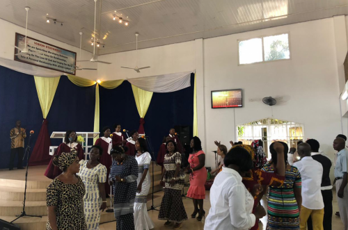 Grambia - Evangelismo - Ação social