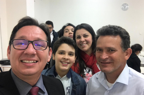 França - Capacitação de Líderes e apoio às famílias missionárias